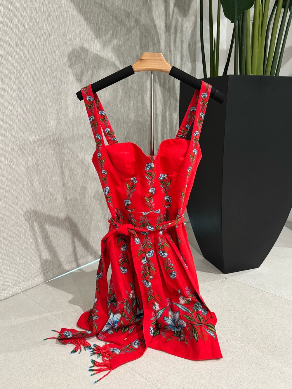 NWT FARM Rio Floral Sweet Bloom Bouquet Red Mini Dress Small - Picture 10 of 10